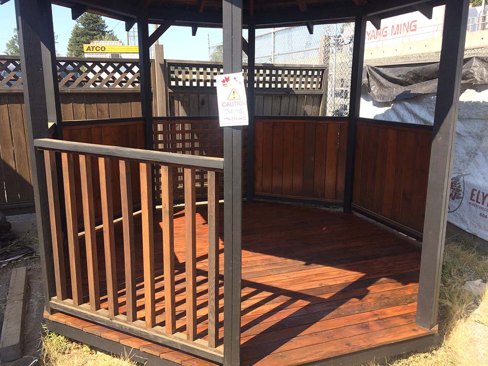 semi-transparent staining - ceder wood